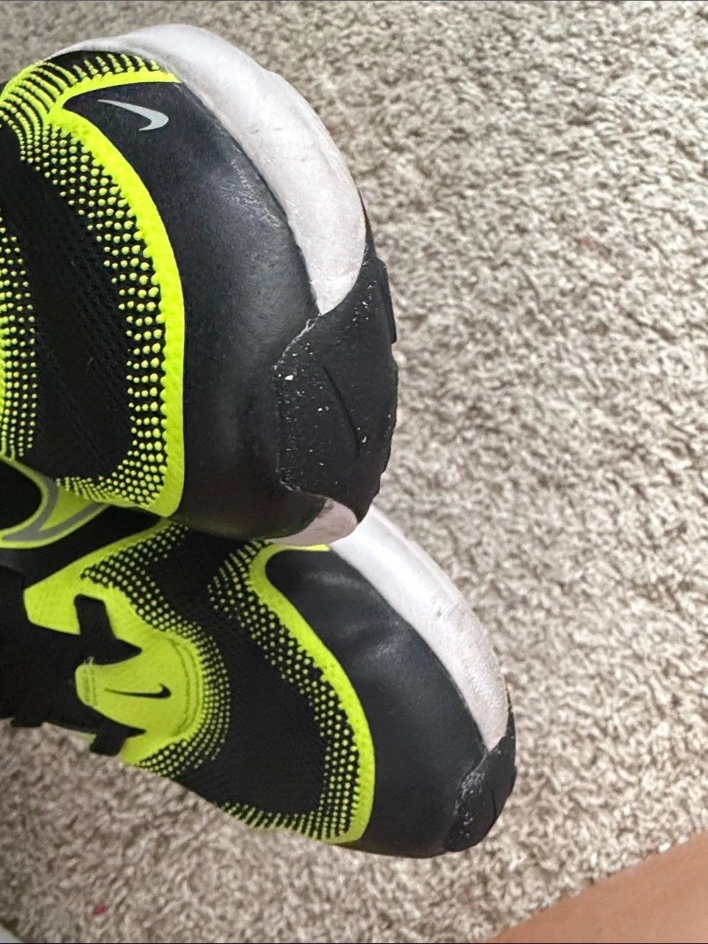 Nike Kids Black & Neon Yellow Velcro Athletic Sneakers